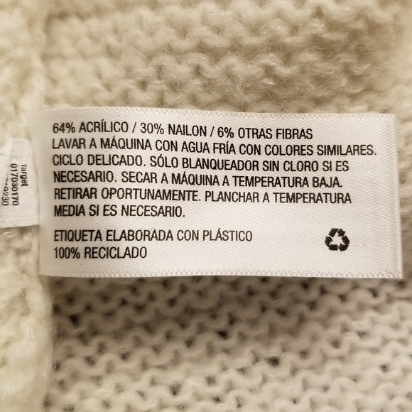 Mossimo Supply Co. sweater - Picture 5 of 7